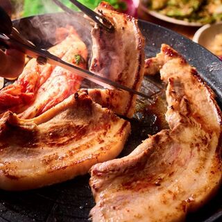 マッコリに漬け込んだ？サムギョプサル♪