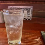 焼き鳥アポロ - 鐡馬。このほんのり琥珀な色がたまらない。めちゃくちゃうまいのよ。