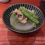 焼き鳥アポロ - お通し。