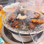炭火焼肉･ホルモン モツの天満屋 - 