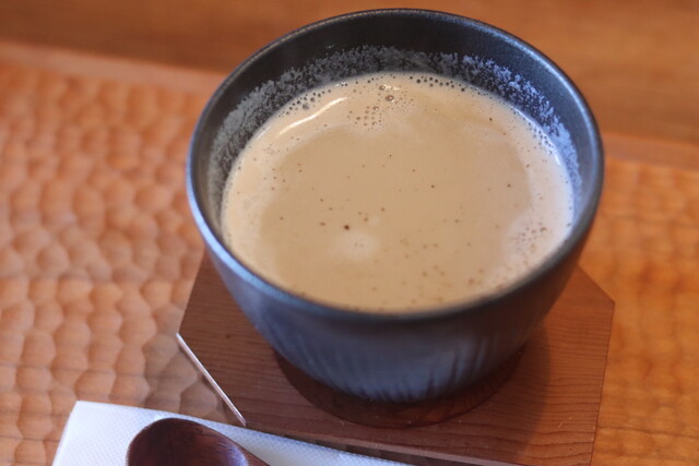 以前より利用しにくい営業システムに : 百閒の写真