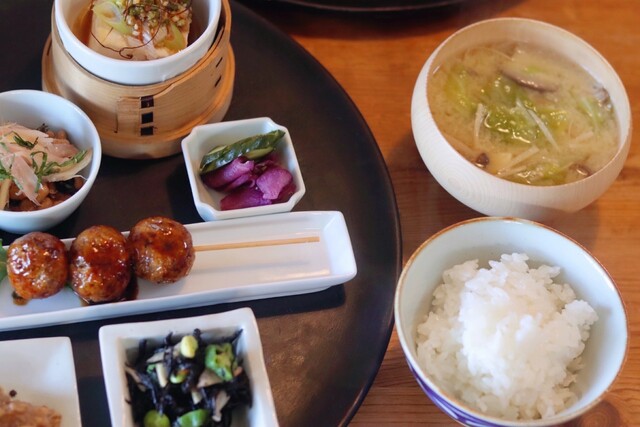 以前より利用しにくい営業システムに : 百閒の写真