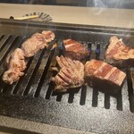 焼肉ホルモン金谷 - 