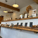 天然こうぼぱん とことこ - お洒落モダンな店内の情景(*´∀｀*)