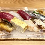 すしやのたい悟 - 鰯・鮪赤身・平目・鮪中トロ・カマス炙り・ぼたん海老昆布〆・玉子・穴子。抜群の美味しさ♡