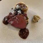 hape - 焼き茄子ペースト、マスタードソース ニラの花、キャベツの新芽