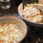 龍介つけそば　820円