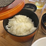 カクウチ FUKUTARO - お代わりはお櫃で出てきます