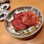 神戸焼肉 金虎 - 