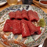 神戸焼肉 金虎 - 