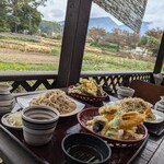 手打ちsoba 香りや - 目の前ひ広がる田園風景!