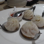 四川料理 龍の子 - 小籠湯包
