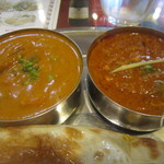 アダルサ - 左・野菜　右・キーマ　辛口です