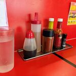 立川マシマシ - カウンター席