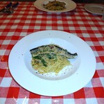 OSTERIA NAKANO - 秋刀魚とインゲンのタリオリーニ　　今季初秋刀魚パスタの辛味　松の実等絶妙なバランスでした