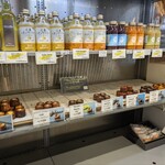 メゾン ランドゥメンヌ - カヌレは7種類ありました♪1個200〜270円(*^▽^*)