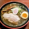 節系とんこつらぁ麺　おもと