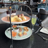 DINING & BAR TABLE 9 TOKYO - 