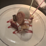 ロウリーズ・ザ・プライムリブ - 