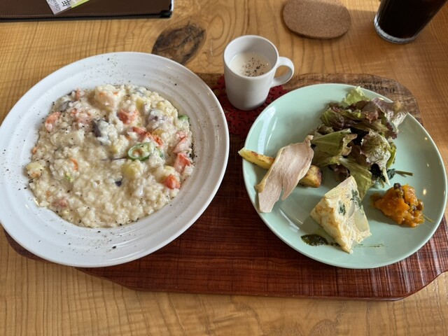 Organic Cafe Tentoumushi Batake