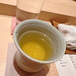 鮨 めい乃 - 締めのミントティー