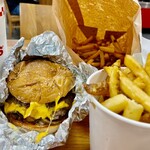 Five Guys - Cheese burger（All The Way）＆French fries(レギュラー)