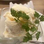 ハシモト - マカダミアンナッツとマスカルポーネのアイス