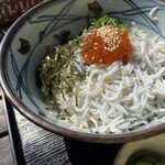 海沿いの キコリ食堂 - 