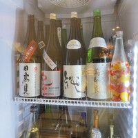 NK 蕎麦屋の二階 - 良い日本酒が並んでます