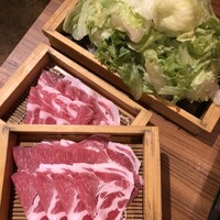 しゃぶしゃぶ・創作料理居酒屋 豚吟 栄店 - 