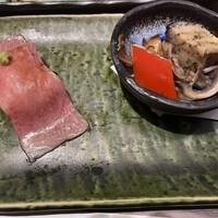 近江うし焼肉 にくTATSU 日本橋室町店 - 