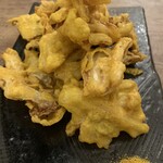 スパイス バル ヤラダモン。 - 