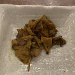 スパイス バル ヤラダモン。 - 