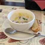 進々堂 三条河原町店 - シャンピニオンスープ