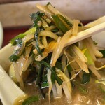 味覚亭本店 - 野菜リフト