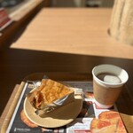 TROIS CINQ Uetakachi