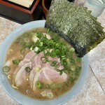 横濱ラーメン あさが家 本店 - 特製ラーメン