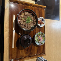 すき焼き 牛しゃぶ 松重 - 