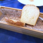 Le Coin Discret - 自家製ブリオッシュ