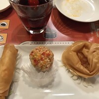 DimDimSum 大阪本店 - パリパリ揚げワンタンは美味かね
