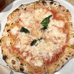 ピッツァ ケベロス - マルゲリータ1,300円税込