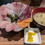 海鮮丼てんや - 