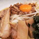 つけ麺・まぜそば桜 - まぜそば　超アップ
