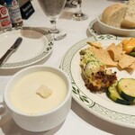 ロウリーズ・ザ・プライムリブ 恵比寿ガーデンプレイス店 - 