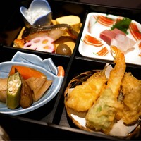 逸品料理屋 流石 - 単に品数が多いだけではなくて、質も高く美味しいおかず