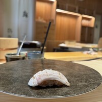 銀座 鮨 魯久 - 