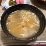 九兵衛旅館 - 里芋ときのこのお味噌汁