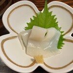 九兵衛旅館 - 酒田沖船凍イカのお刺身