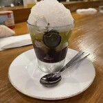 渡辺料理店 - ワイフはデセールにグラニテを注文　シャインマスカットと巨峰です