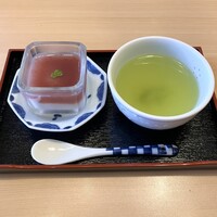 豆富料理と吟醸せいろ蒸し 八かく庵 大阪ステーションシティ店 - 